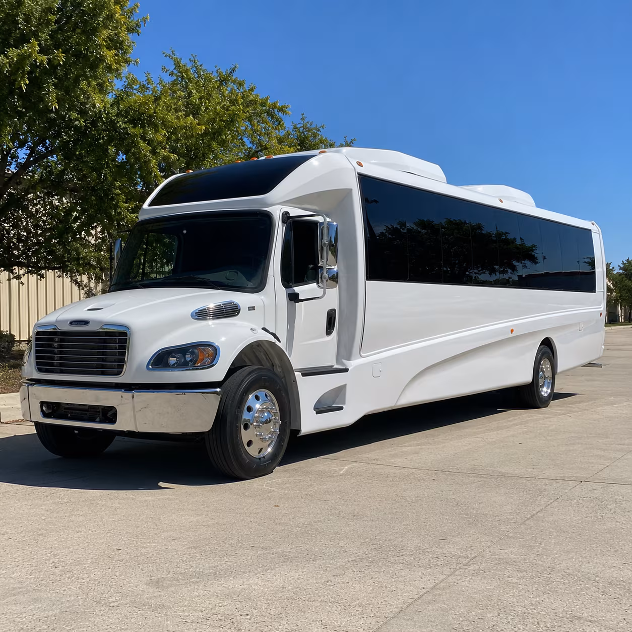 charter buses for springfield youth group retreats and trips