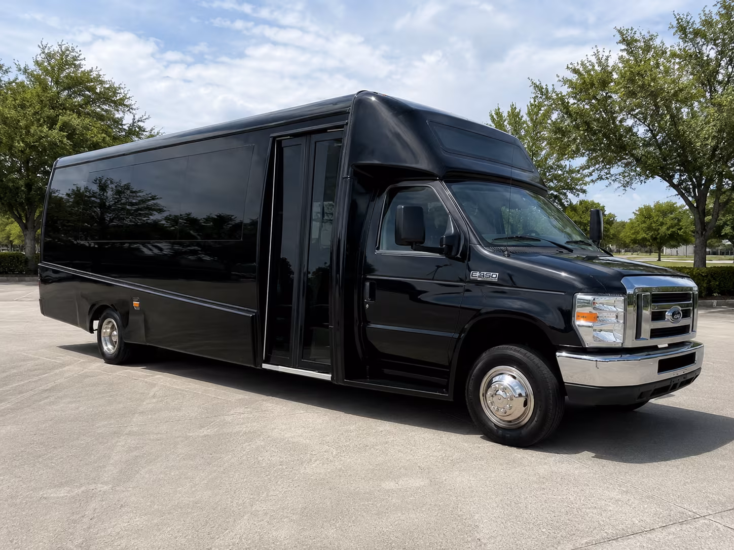 minibus rentals for springfield prom groups who want comfort without the party bus price