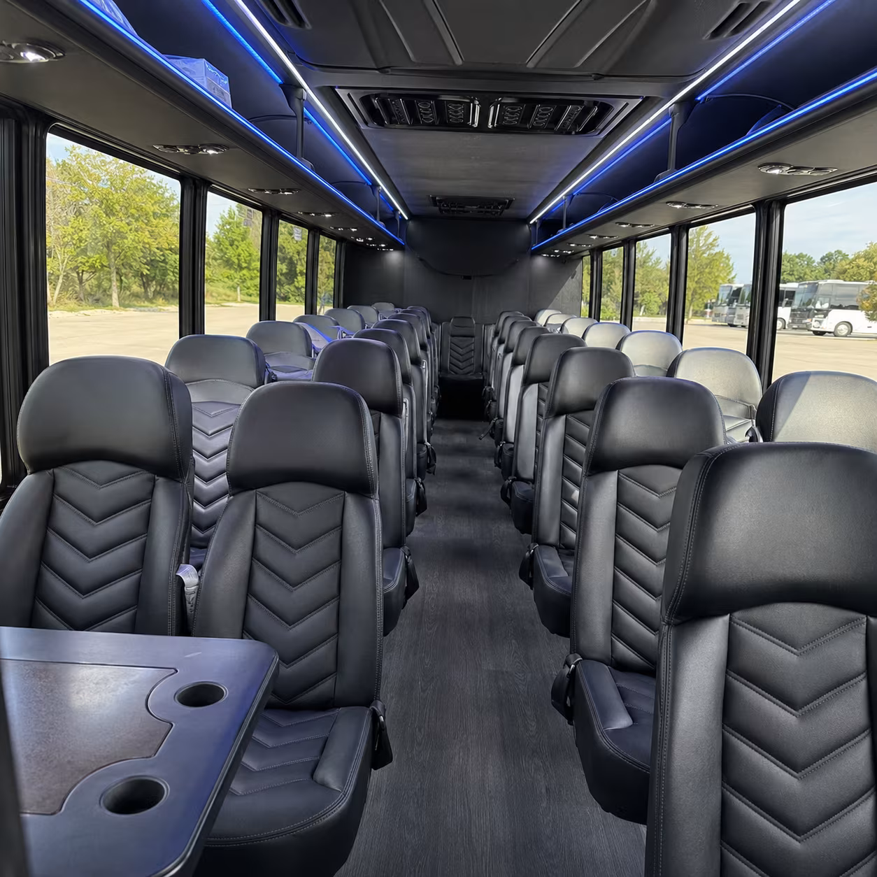 minibus rentals for springfield wedding parties and bridal groups