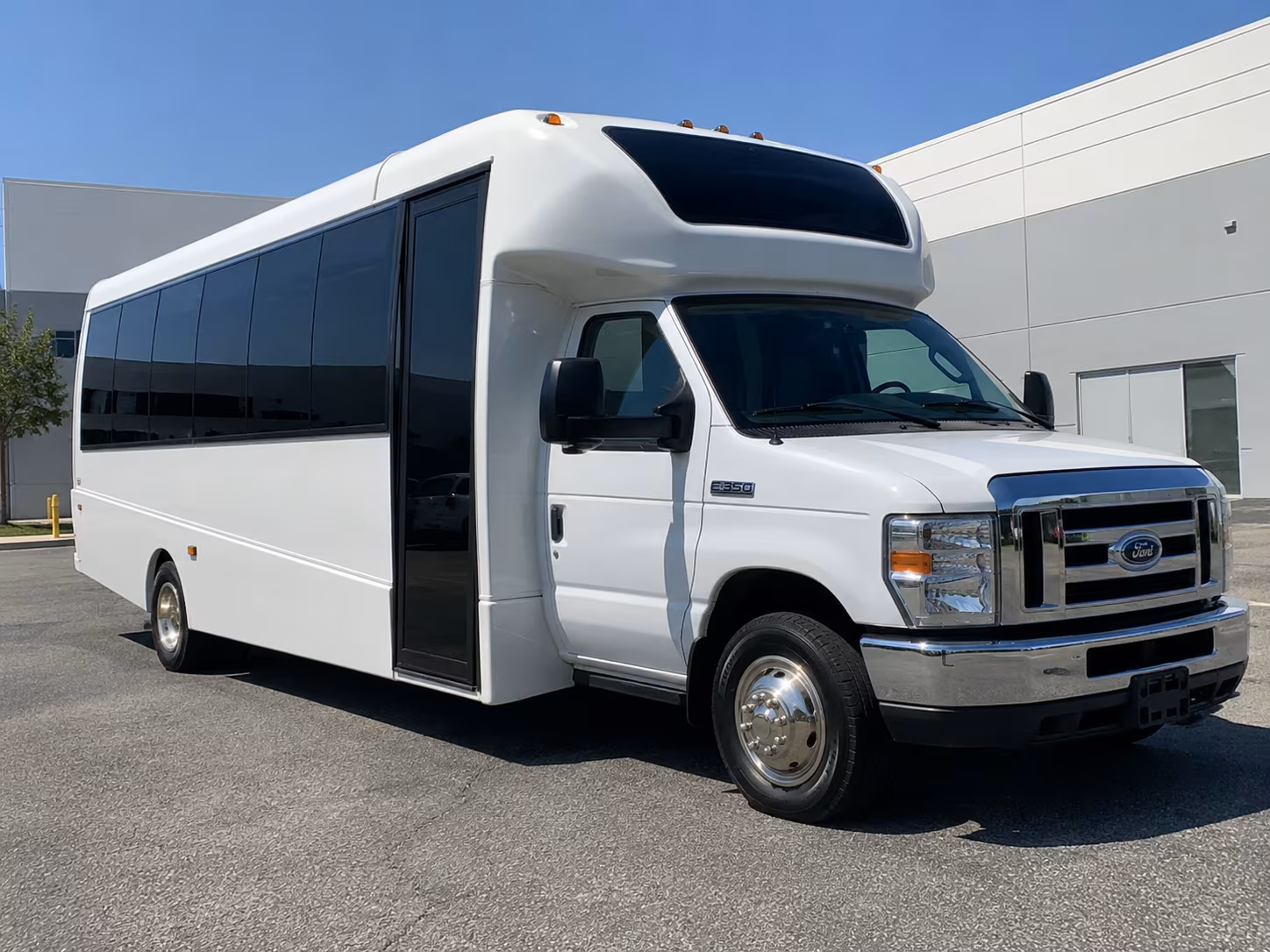 school field trip and educational bus rentals in springfield