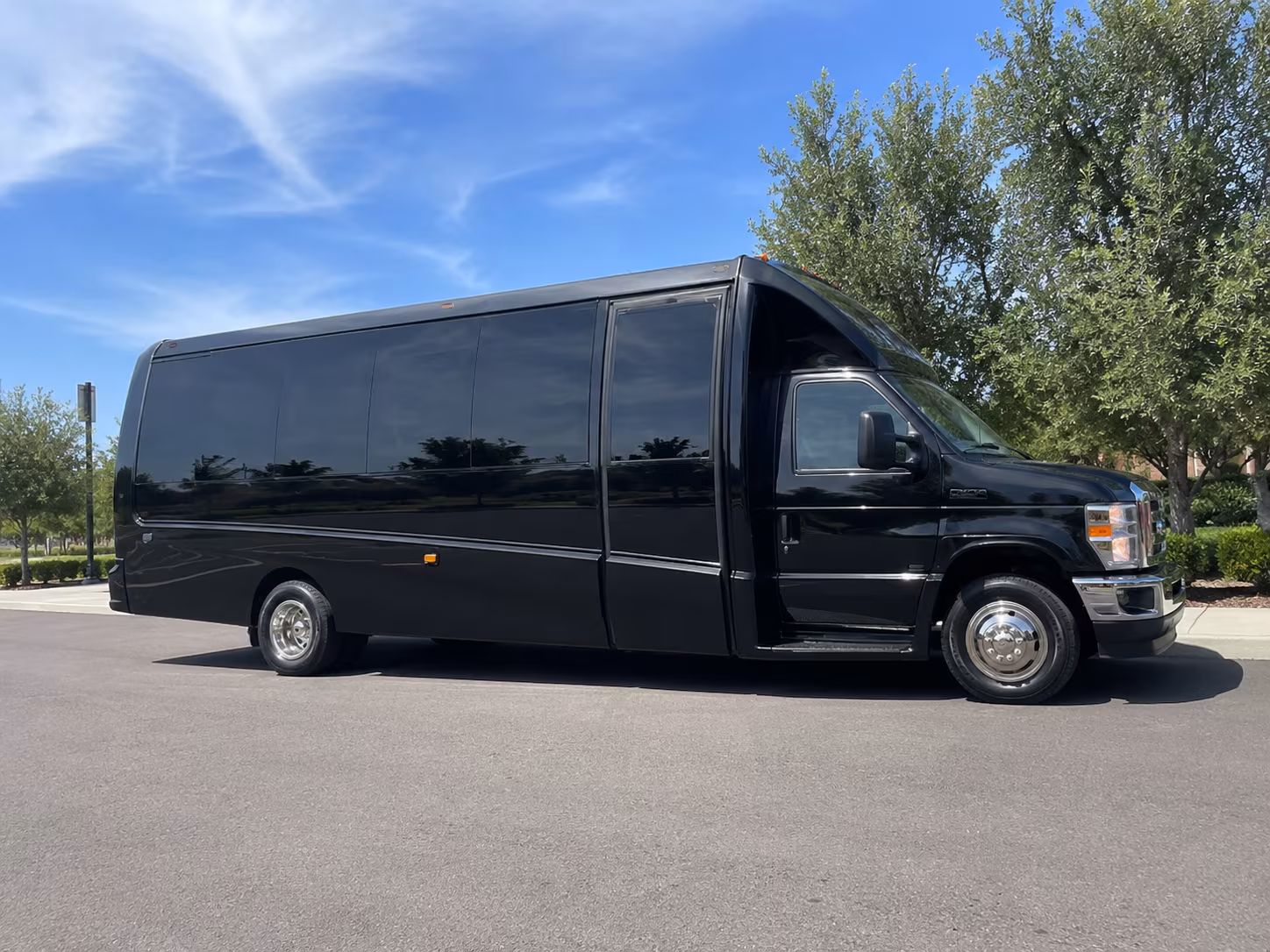 shuttle buses to ozark empire fairgrounds concerts and festival weekends