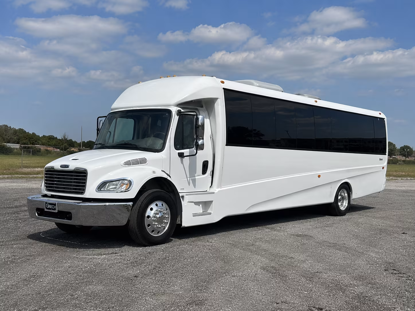 springfield 50 passenger party bus